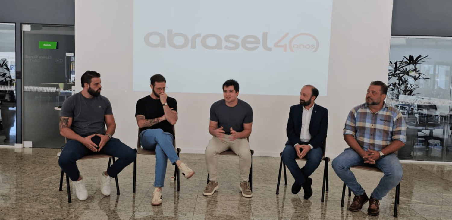 Encontro da Abrasel Hortênsias reforça a gastronomia no turismo