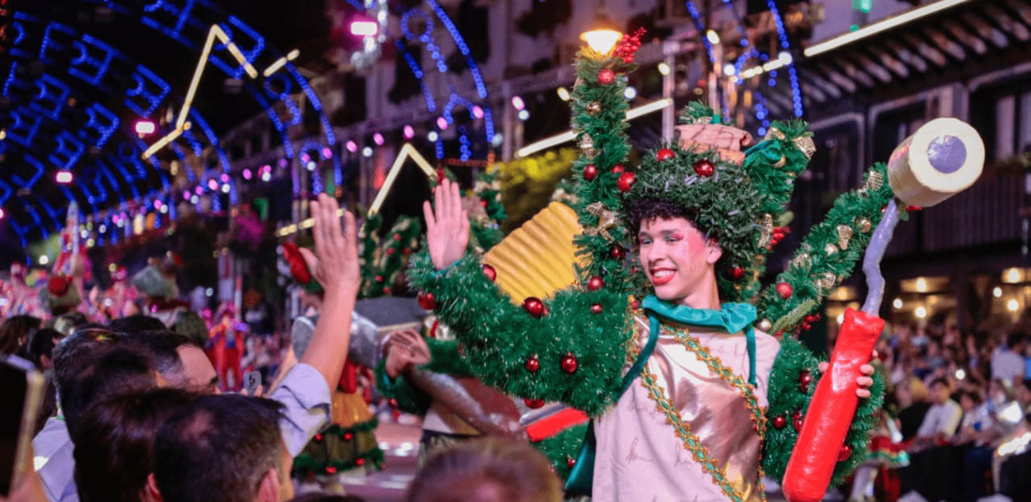 Elenco interatividade no Grande Desfile